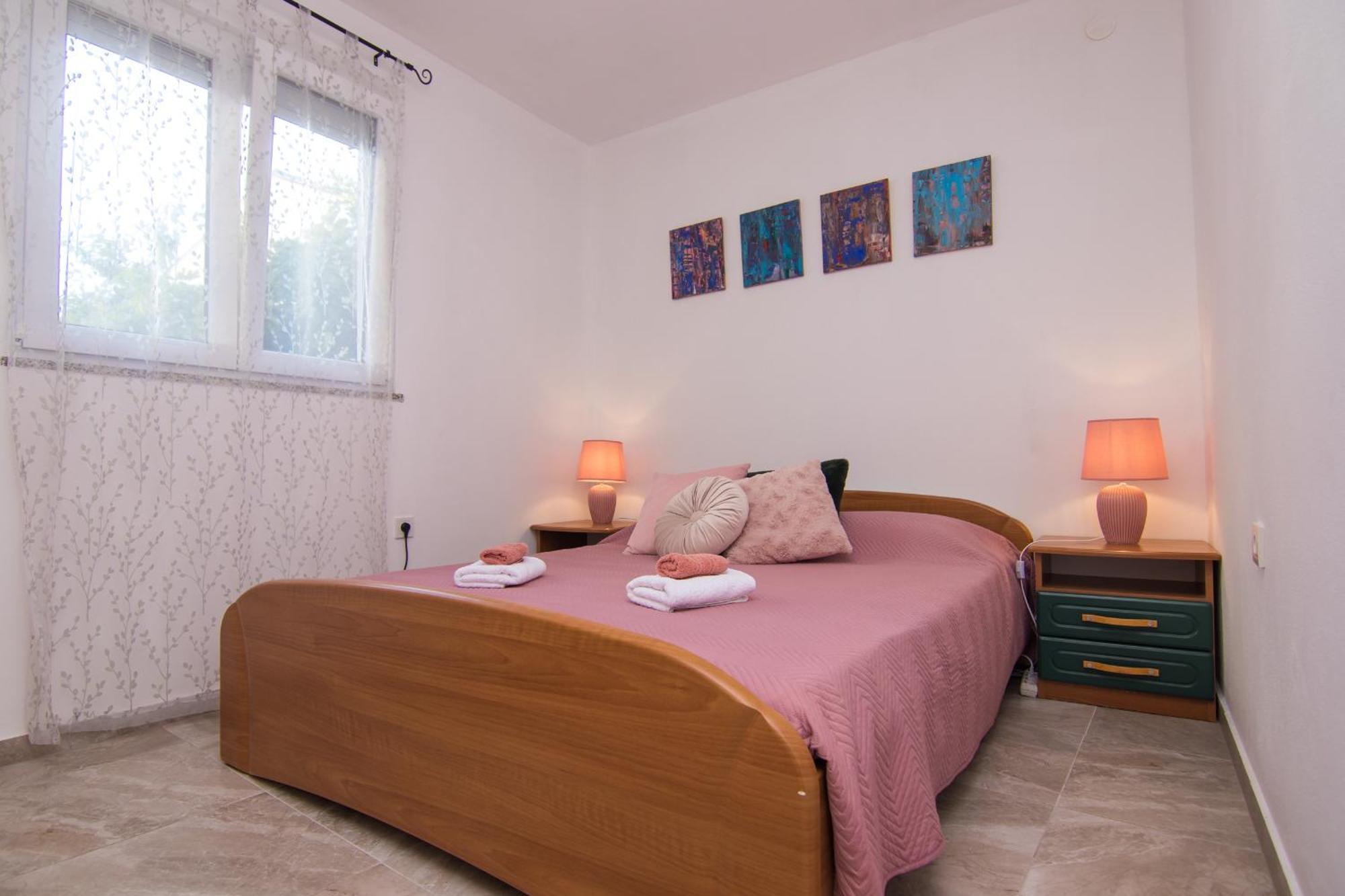 Apartments Flowers Đảo Krk Ngoại thất bức ảnh