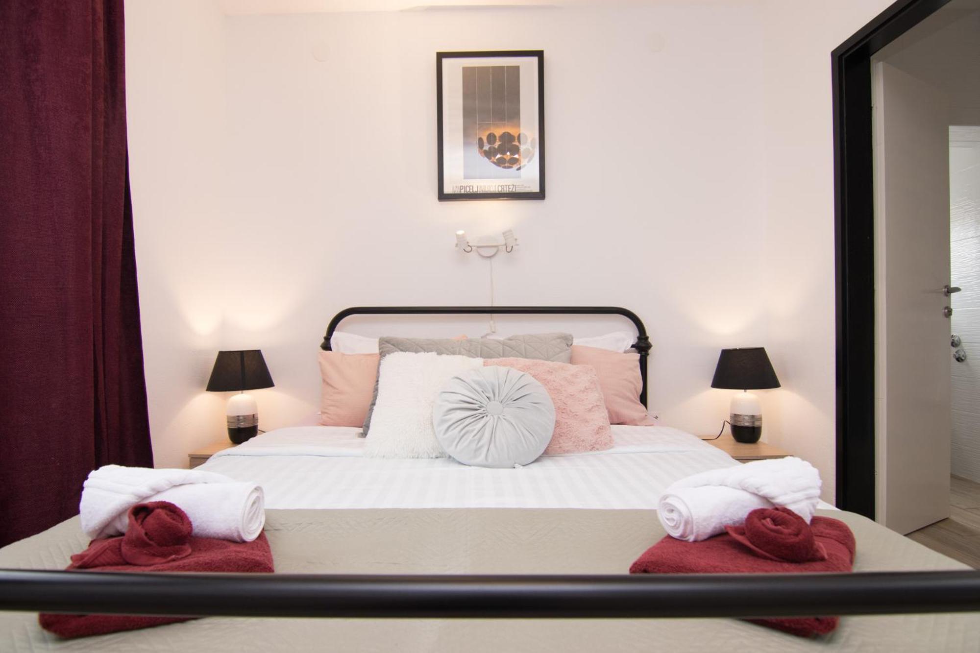 Apartments Flowers Đảo Krk Ngoại thất bức ảnh